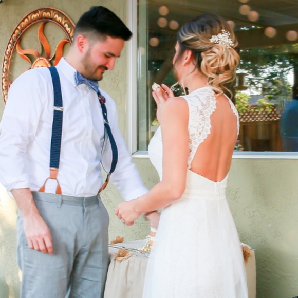 SONNET WHITE LACE BACKLESS MAXI DRESS - Picture 2 of 8